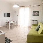 Intero Centro, 2 Vicino Stazione E Porto Неаполь