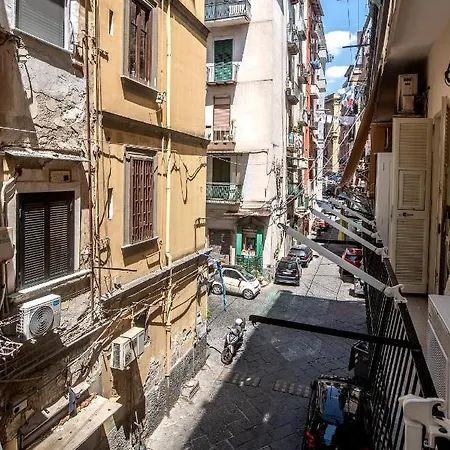 Intero Centro, 2 Vicino Stazione E Porto * Νάπολη