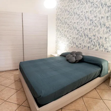 Апартаменты Intero Centro, 2 Vicino Stazione E Porto Неаполь